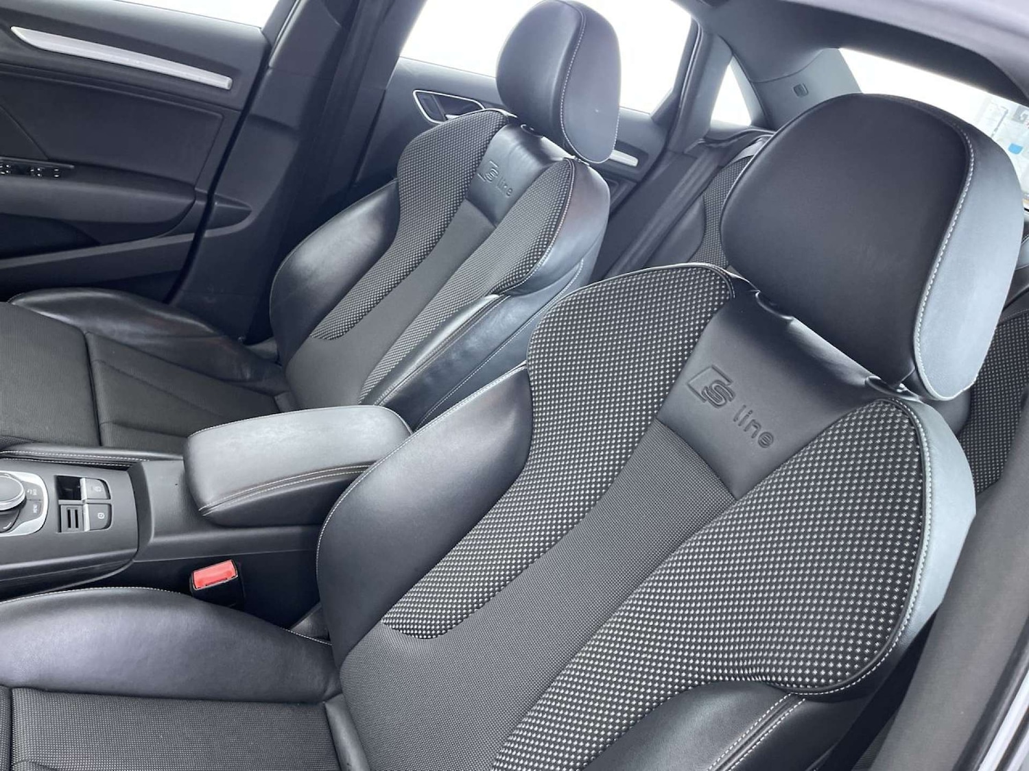 Used Audi A3 2014 for sale - 76056636: Photo 31