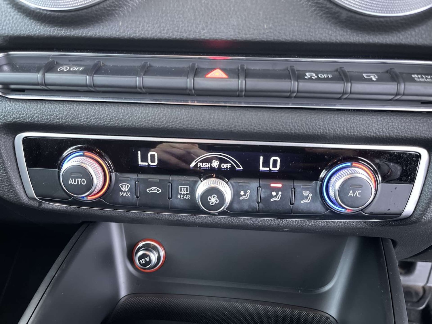 Used Audi A3 2014 for sale - 76056636: Photo 43