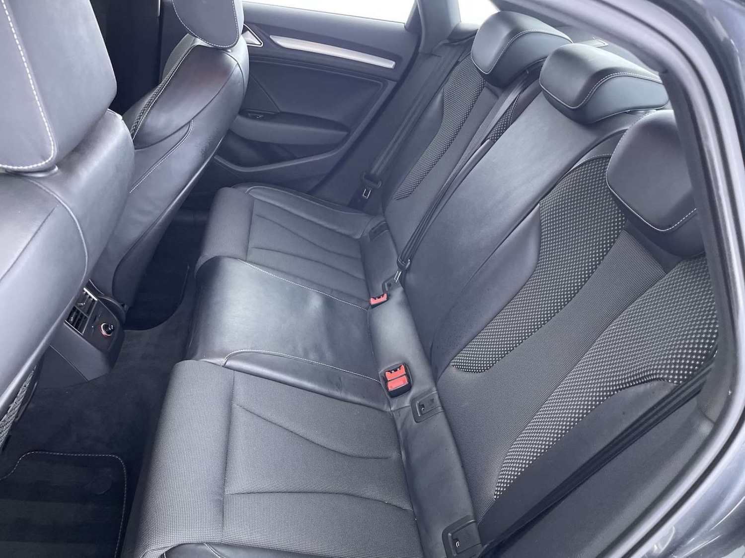 Used Audi A3 2014 for sale - 76056636: Photo 9