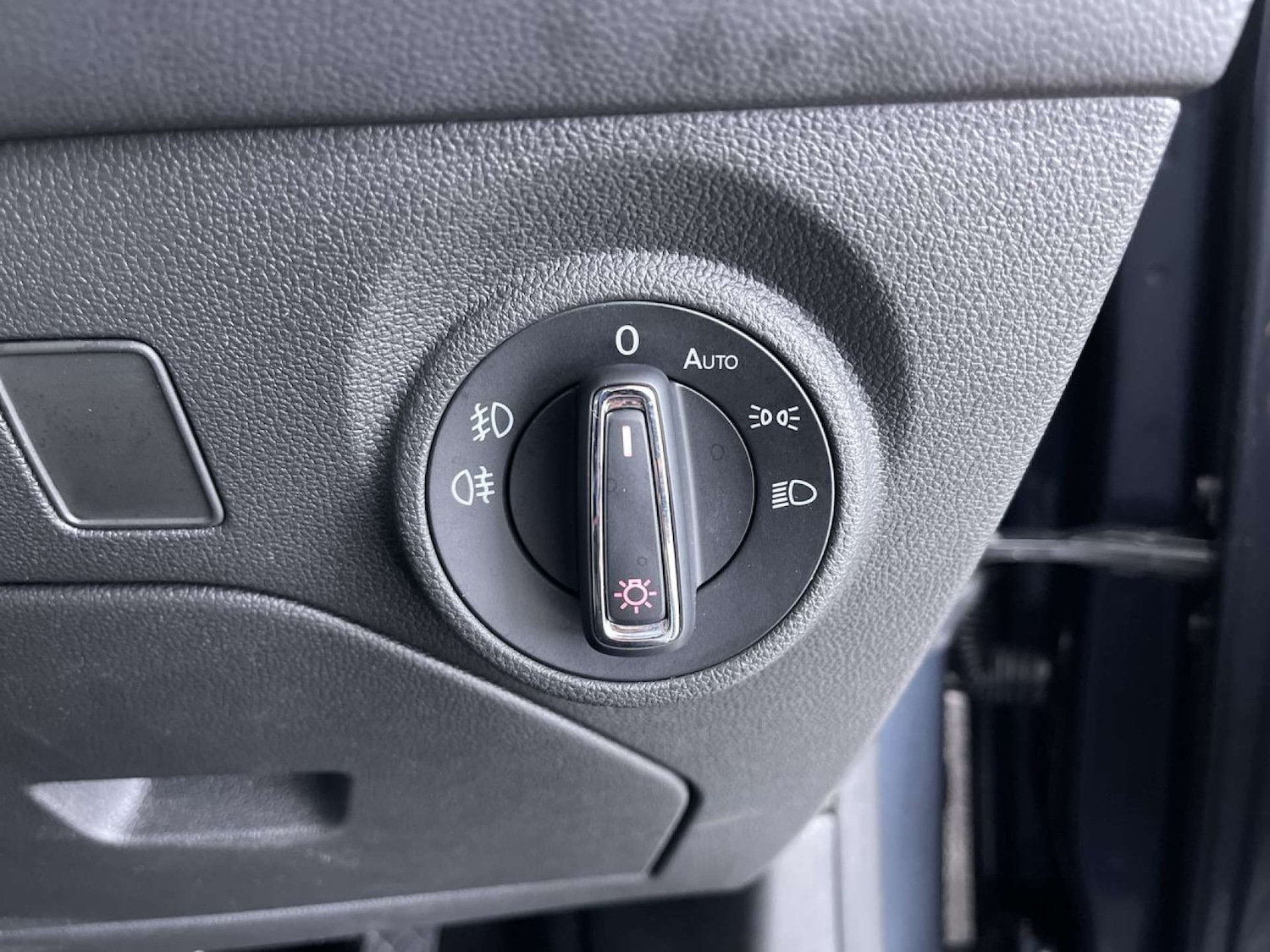 Used SEAT Leon 2019 for sale - 77483341: Photo 50