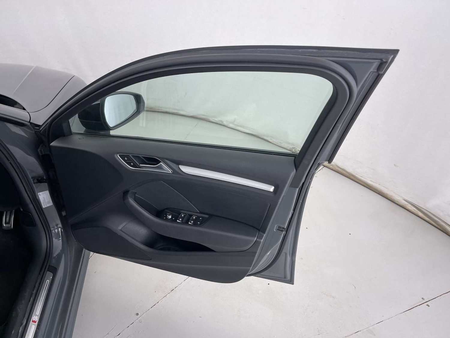 Used Audi A3 2017 for sale - 76127568: Photo 29