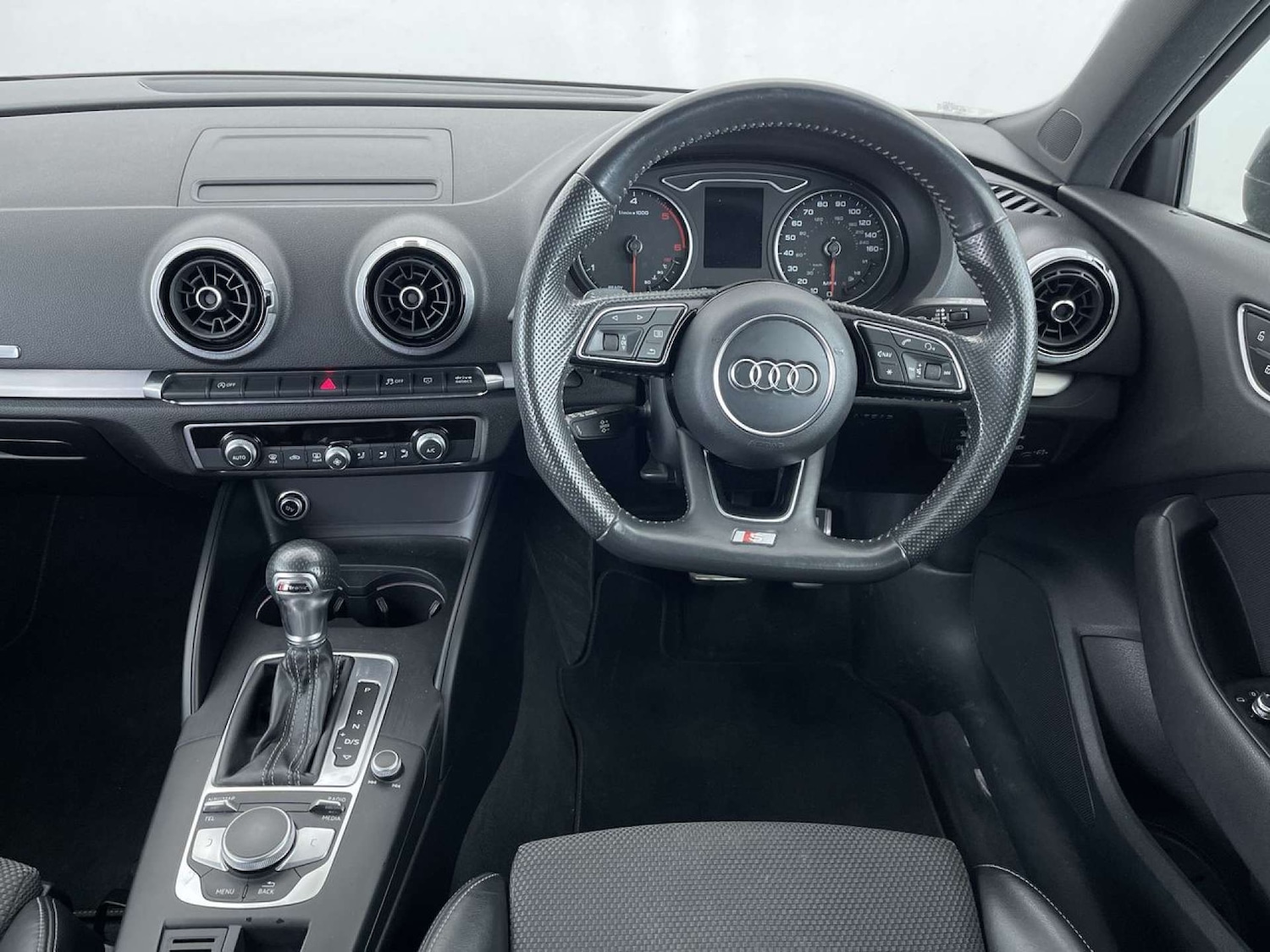 Used Audi A3 2017 for sale - 76127568: Photo 35