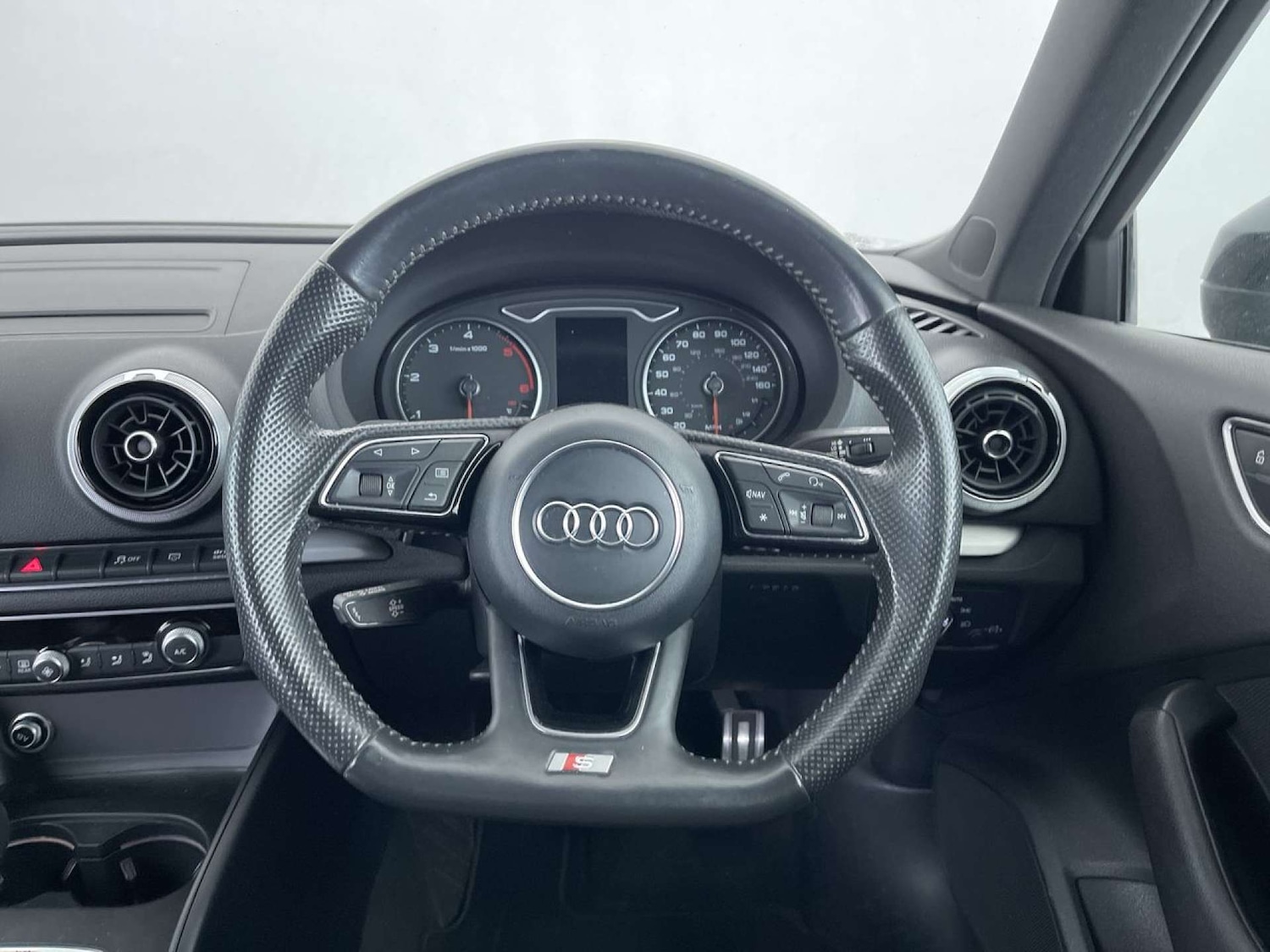Used Audi A3 2017 for sale - 76127568: Photo 36