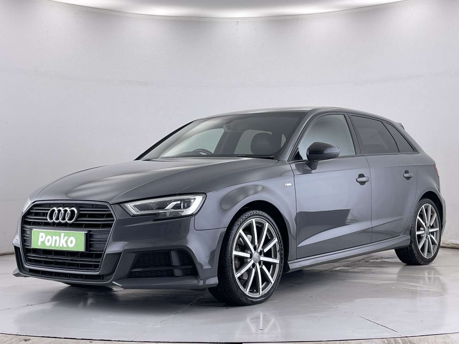 Used Audi A3 2017 for sale - 76127568: Photo 4