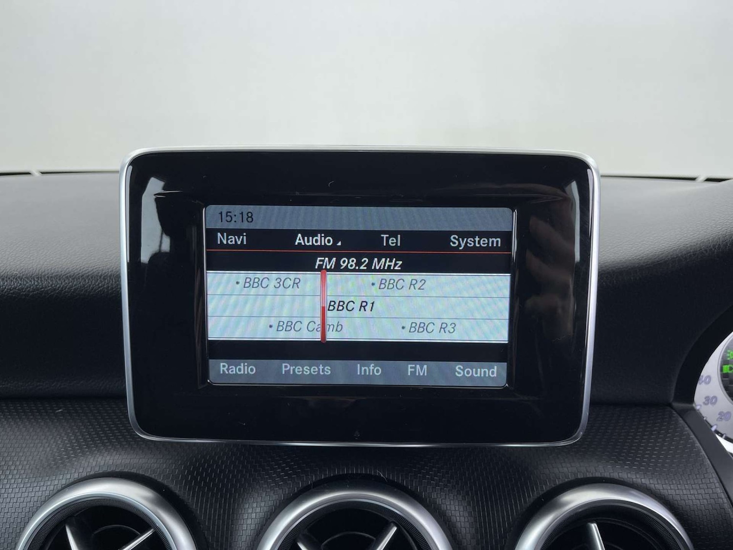 Used Mercedes-Benz A-Class 2015 for sale - 76407033: Photo 40