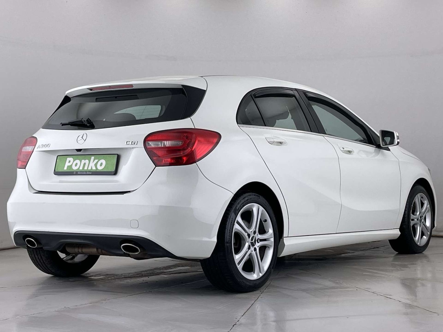 Used Mercedes-Benz A-Class 2015 for sale - 76407033: Photo 5