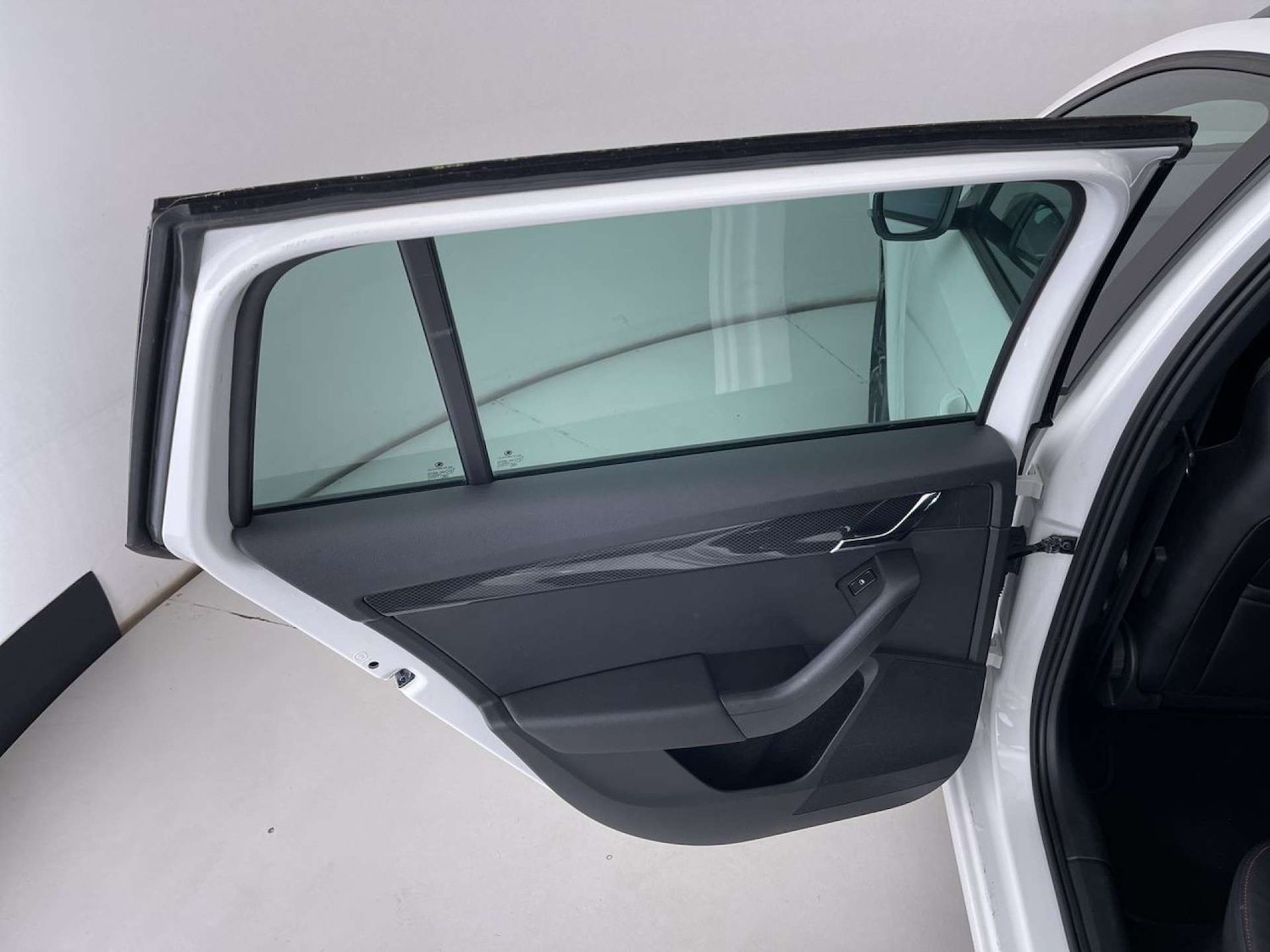 Used Skoda Octavia 2015 for sale - 77495078: Photo 28