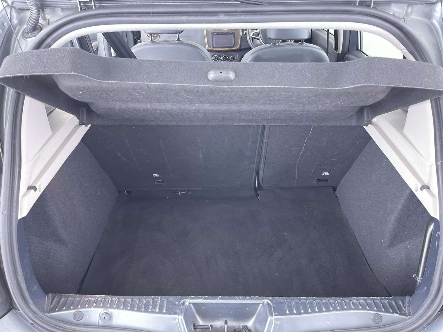 Used Dacia Sandero 2017 for sale - 76509346: Photo 10