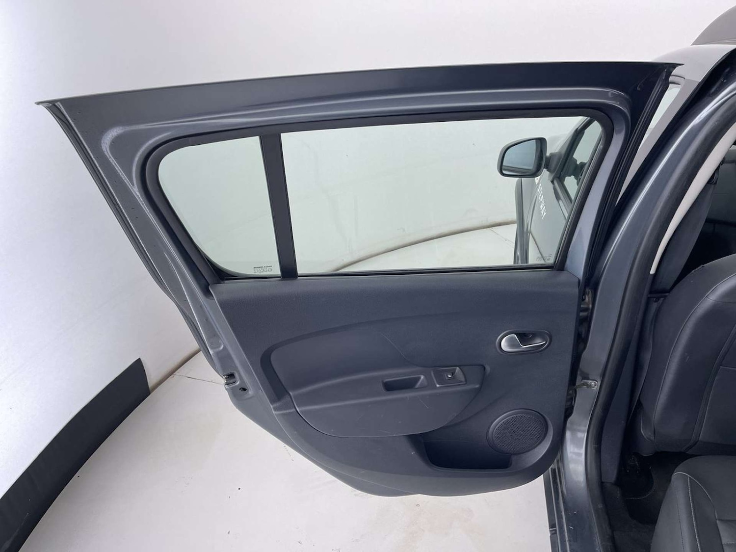 Used Dacia Sandero 2017 for sale - 76509346: Photo 28