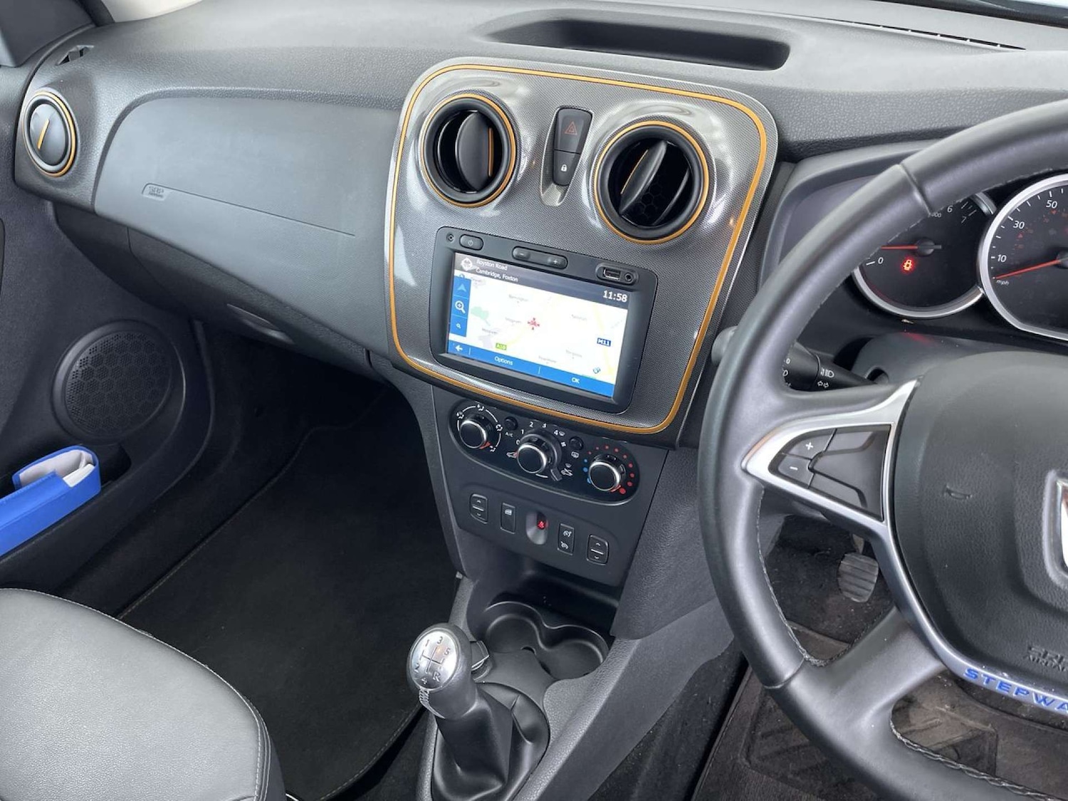 Used Dacia Sandero 2017 for sale - 76509346: Photo 46