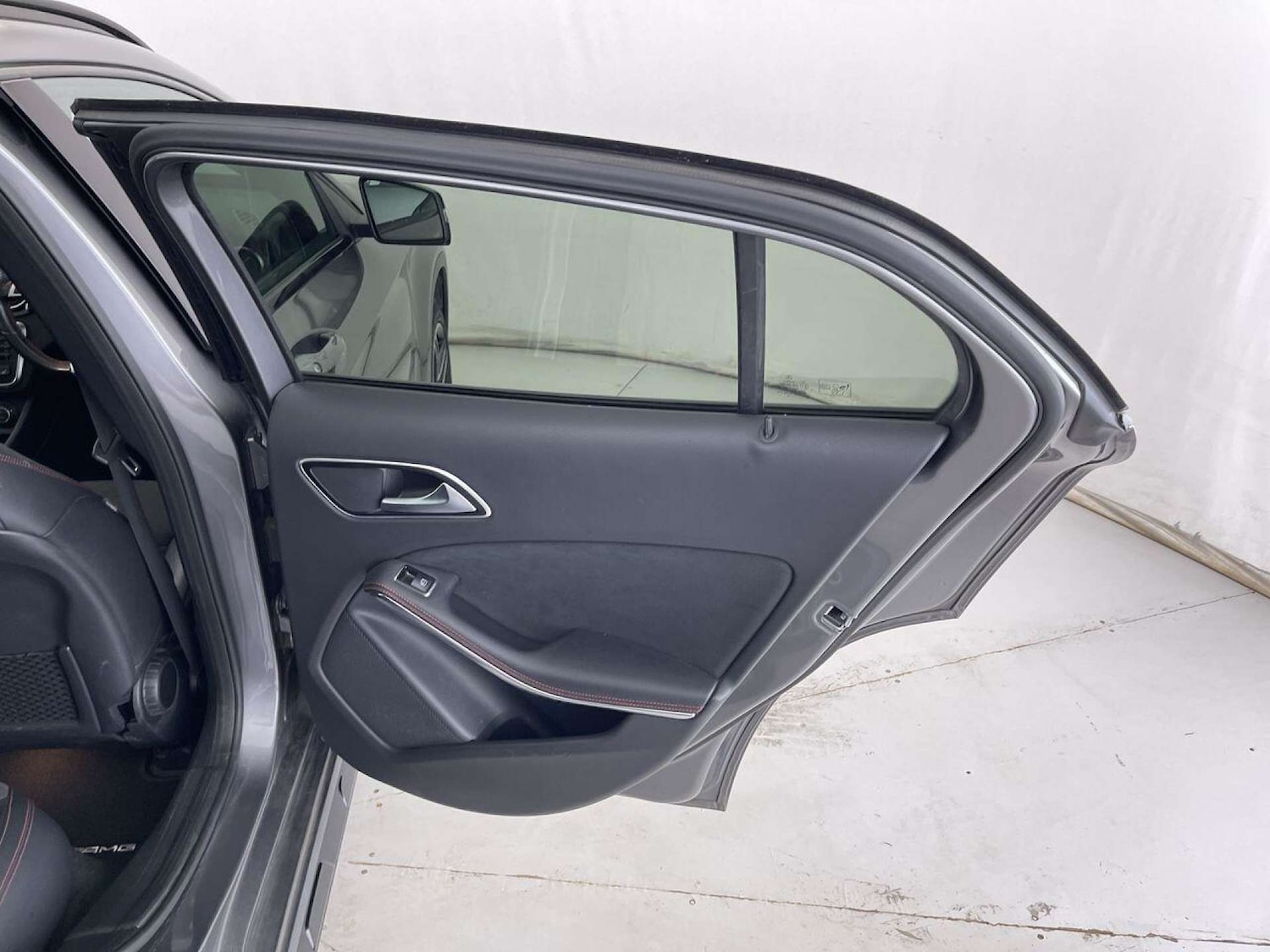 Used Mercedes-Benz GLA 2015 for sale - 76959809: Photo 30