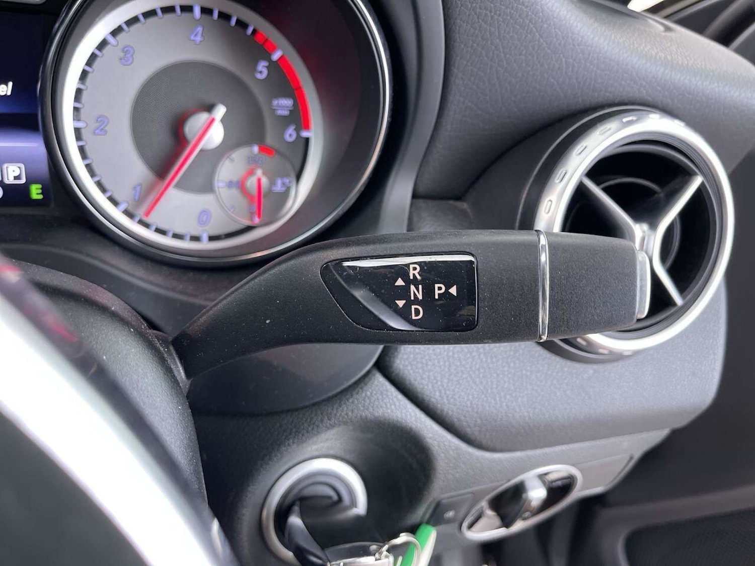 Used Mercedes-Benz GLA 2015 for sale - 76959809: Photo 53