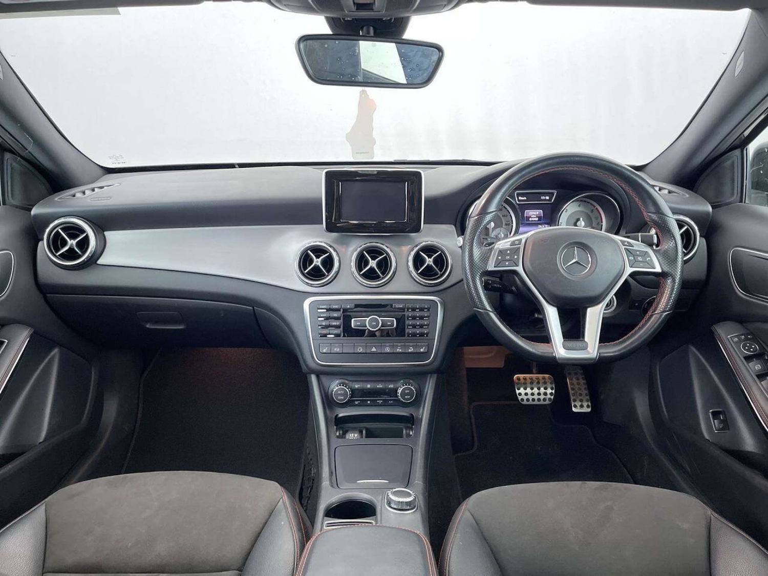 Used Mercedes-Benz GLA 2015 for sale - 76959809: Photo 8