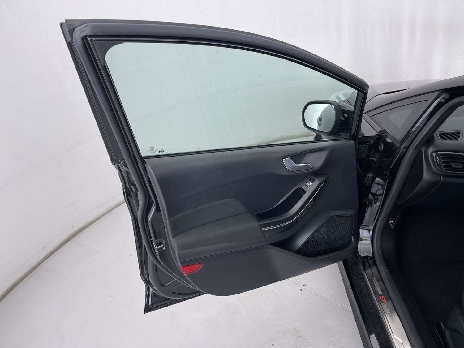 Used Ford Fiesta 2019 for sale - 76177668: Photo 27