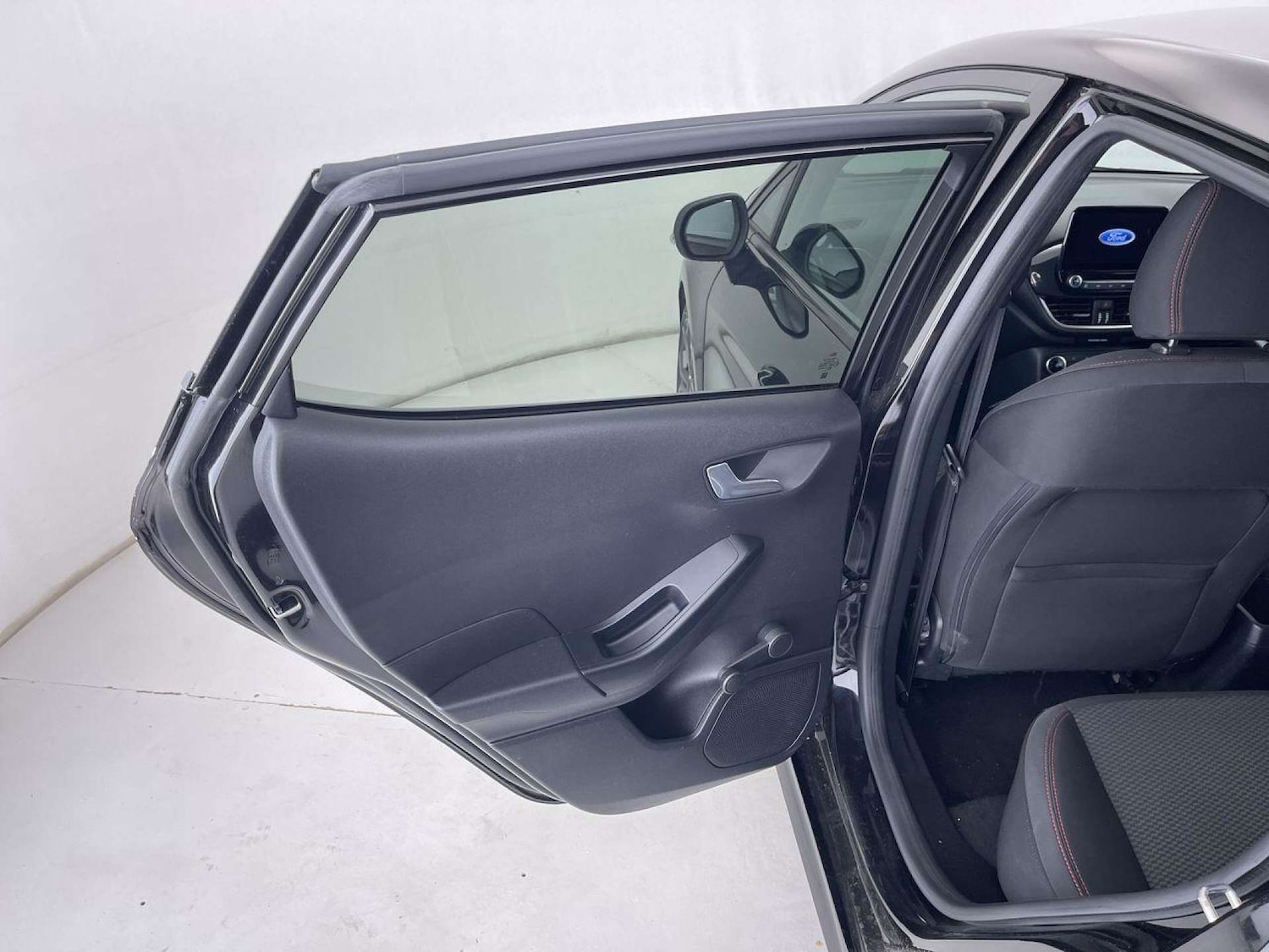 Used Ford Fiesta 2019 for sale - 76177668: Photo 28