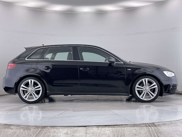 Used Audi A3 2016 for sale - 76319710: Photo 15