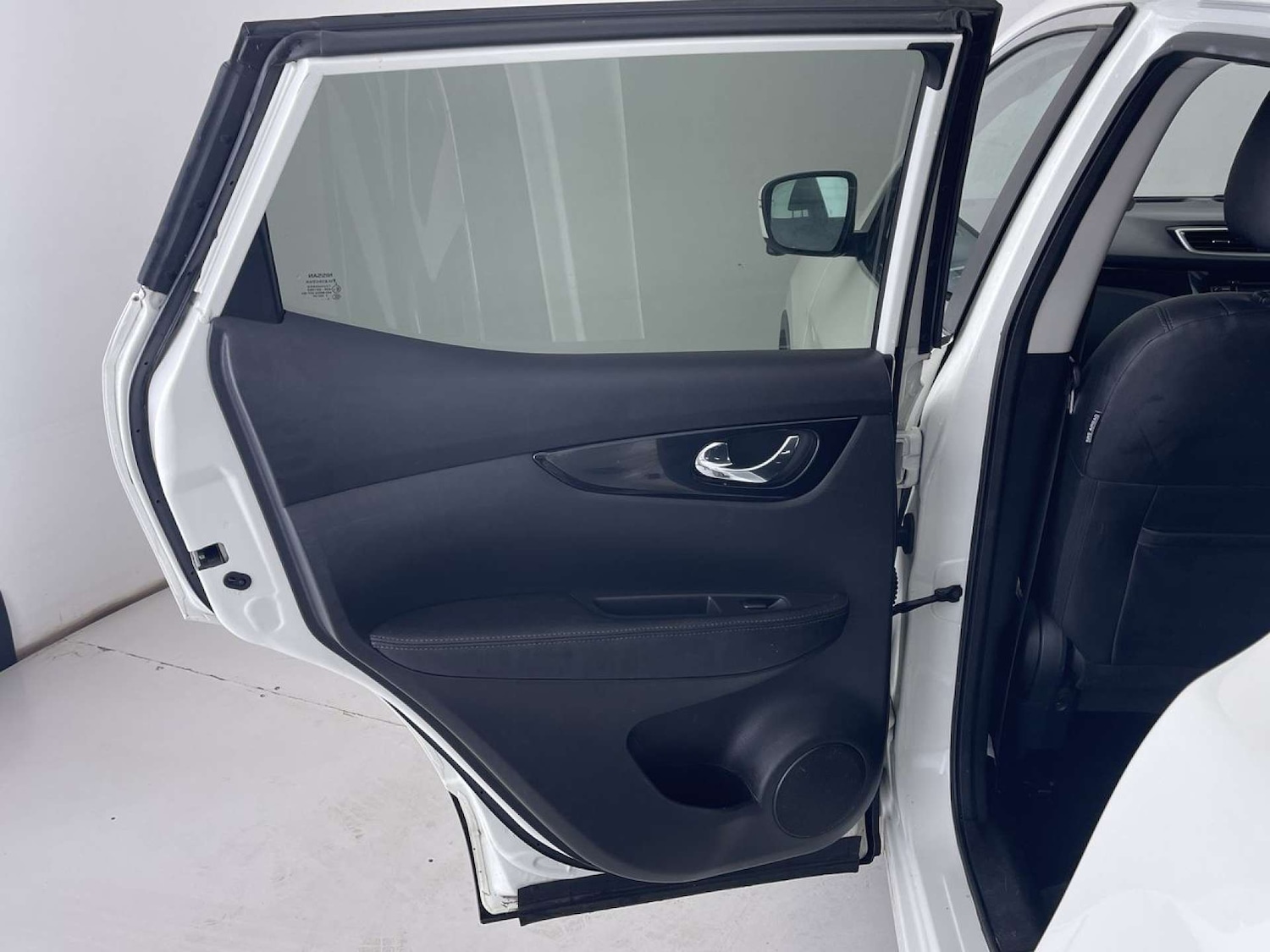 Used Nissan Qashqai 2016 for sale - 76547241: Photo 27