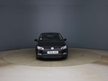 Used Volkswagen Polo 2016 for sale - 79378794: Photo