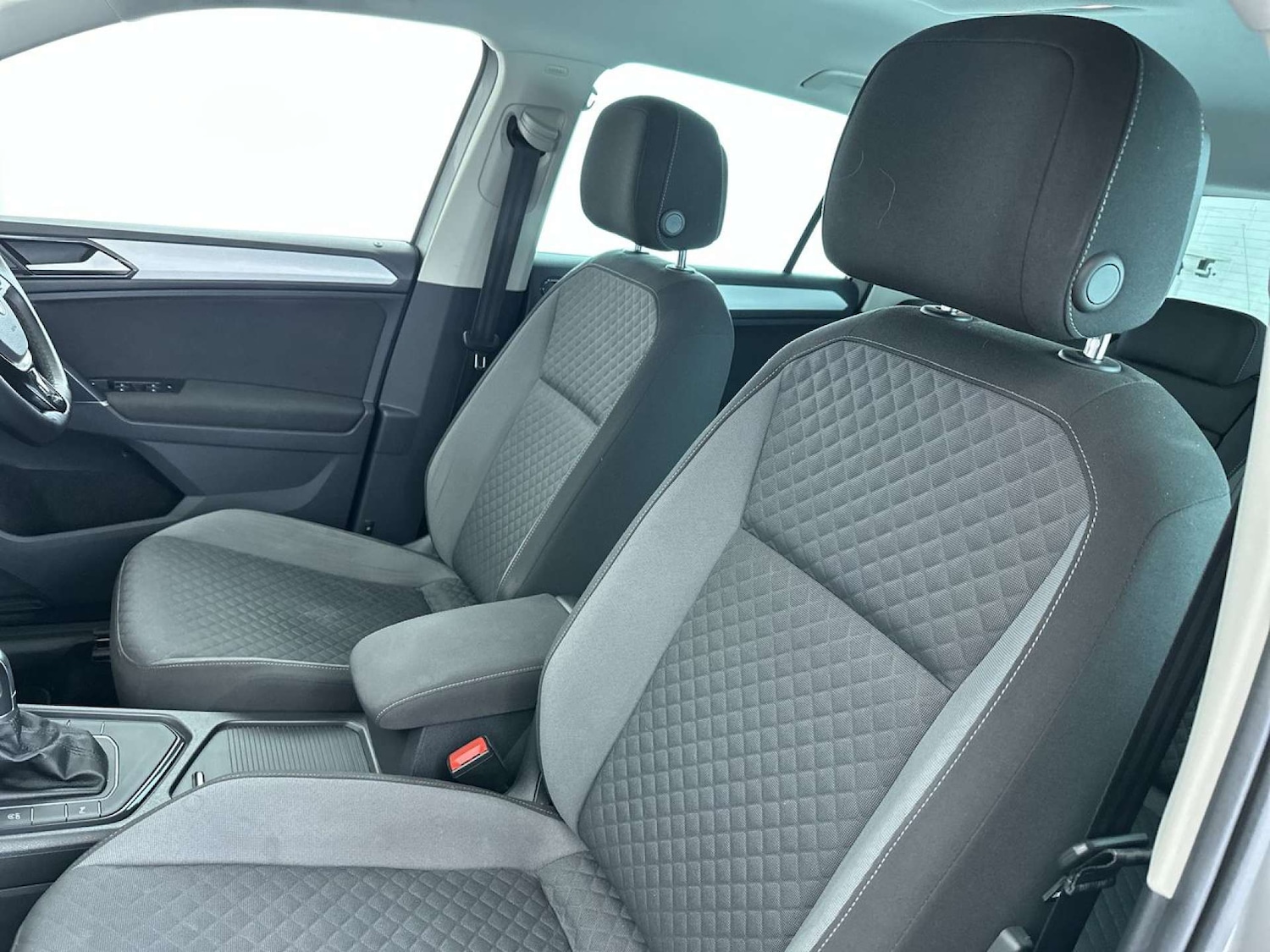 Used Volkswagen Tiguan 2016 for sale - 77452522: Photo 31