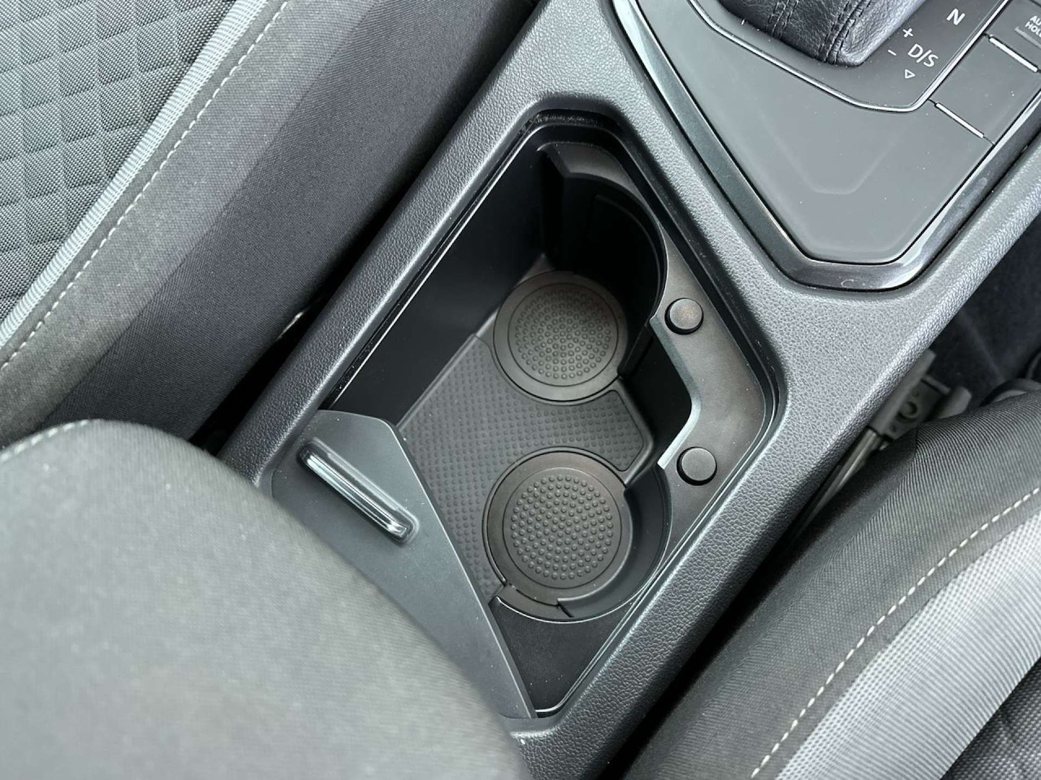 Used Volkswagen Tiguan 2016 for sale - 77452522: Photo 49