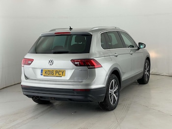 Used Volkswagen Tiguan 2016 for sale - 77452522: Photo
