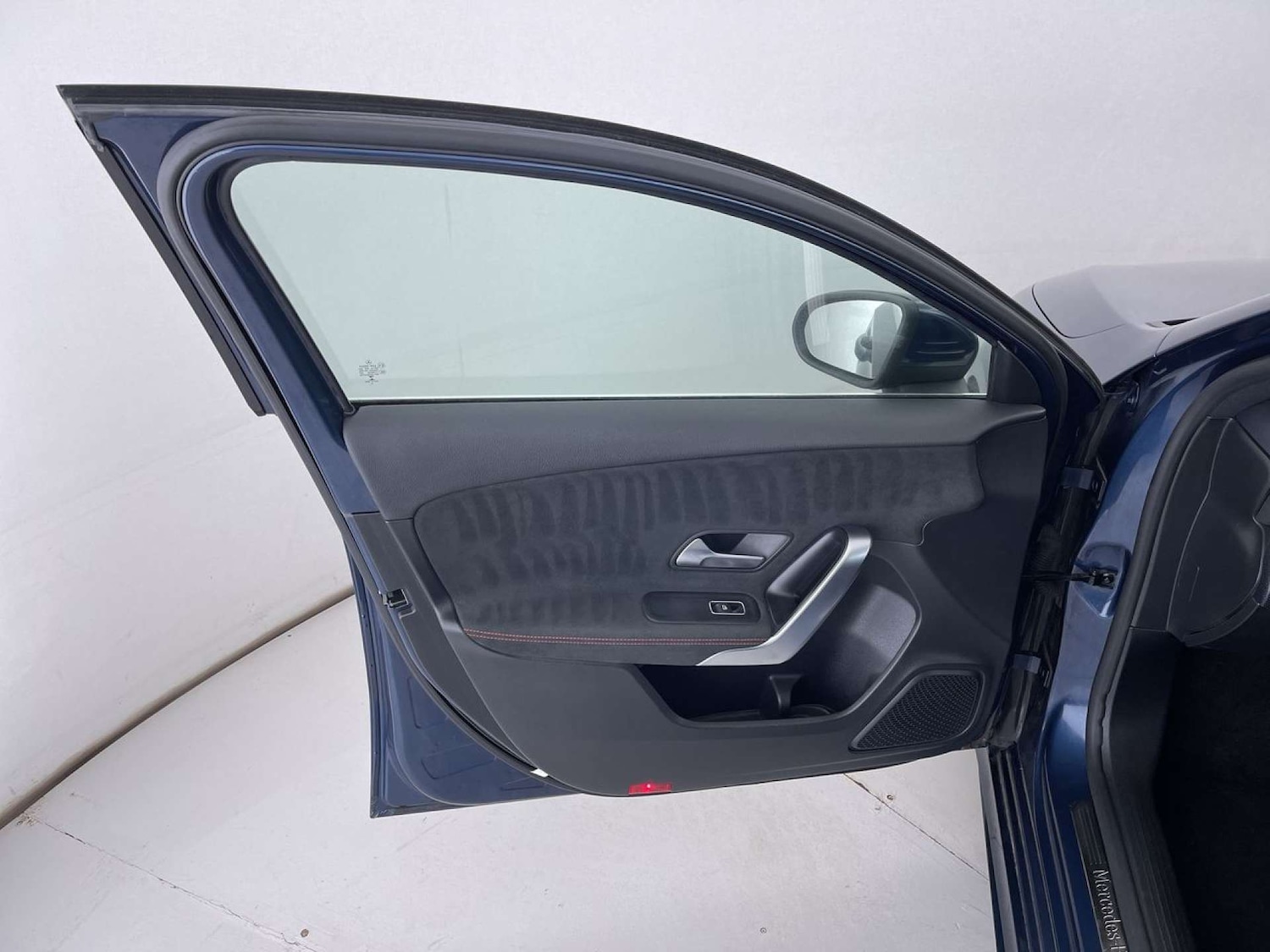 Used Mercedes-Benz A-Class 2019 for sale - 77339190: Photo 27