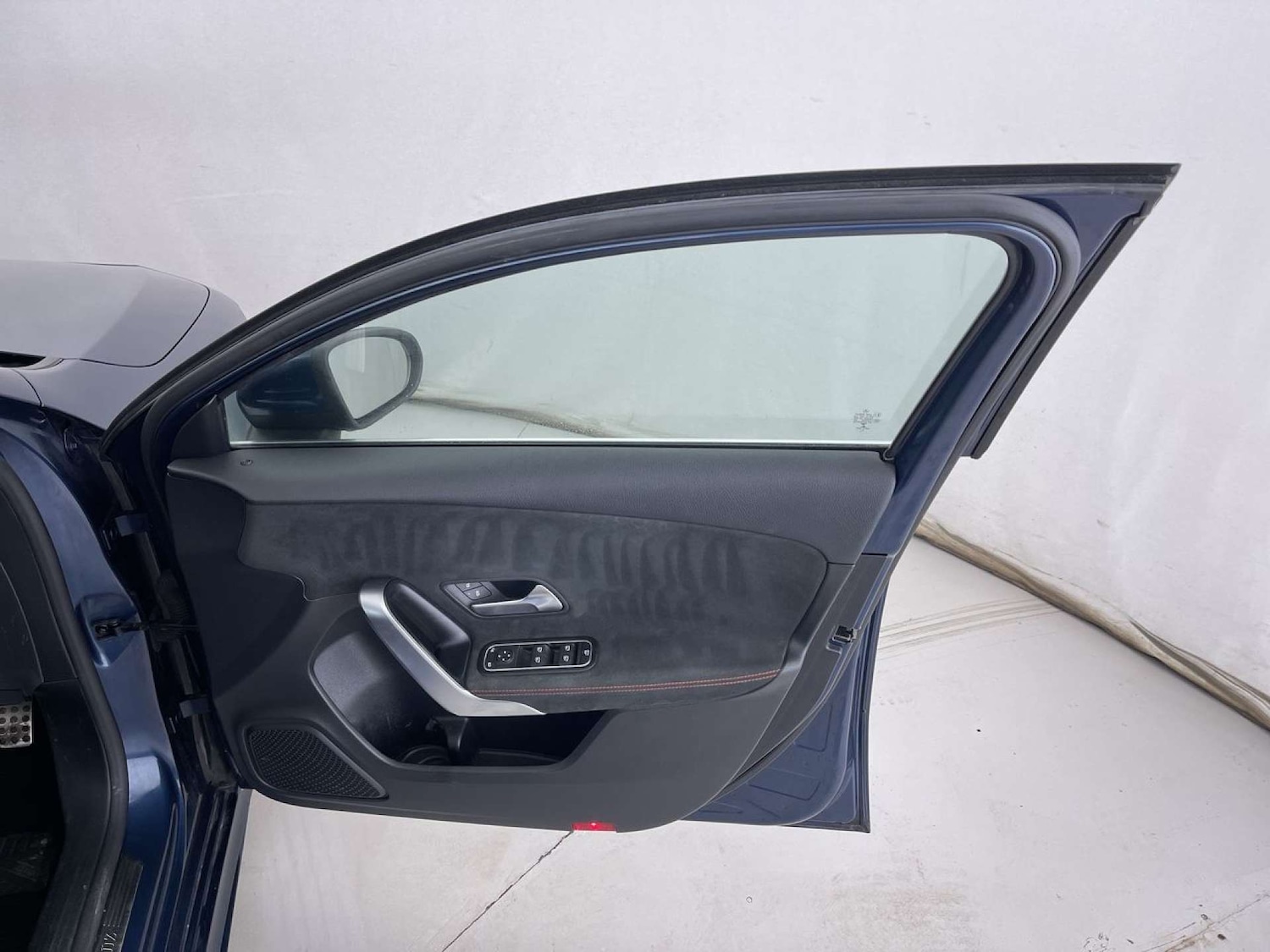 Used Mercedes-Benz A-Class 2019 for sale - 77339190: Photo 29