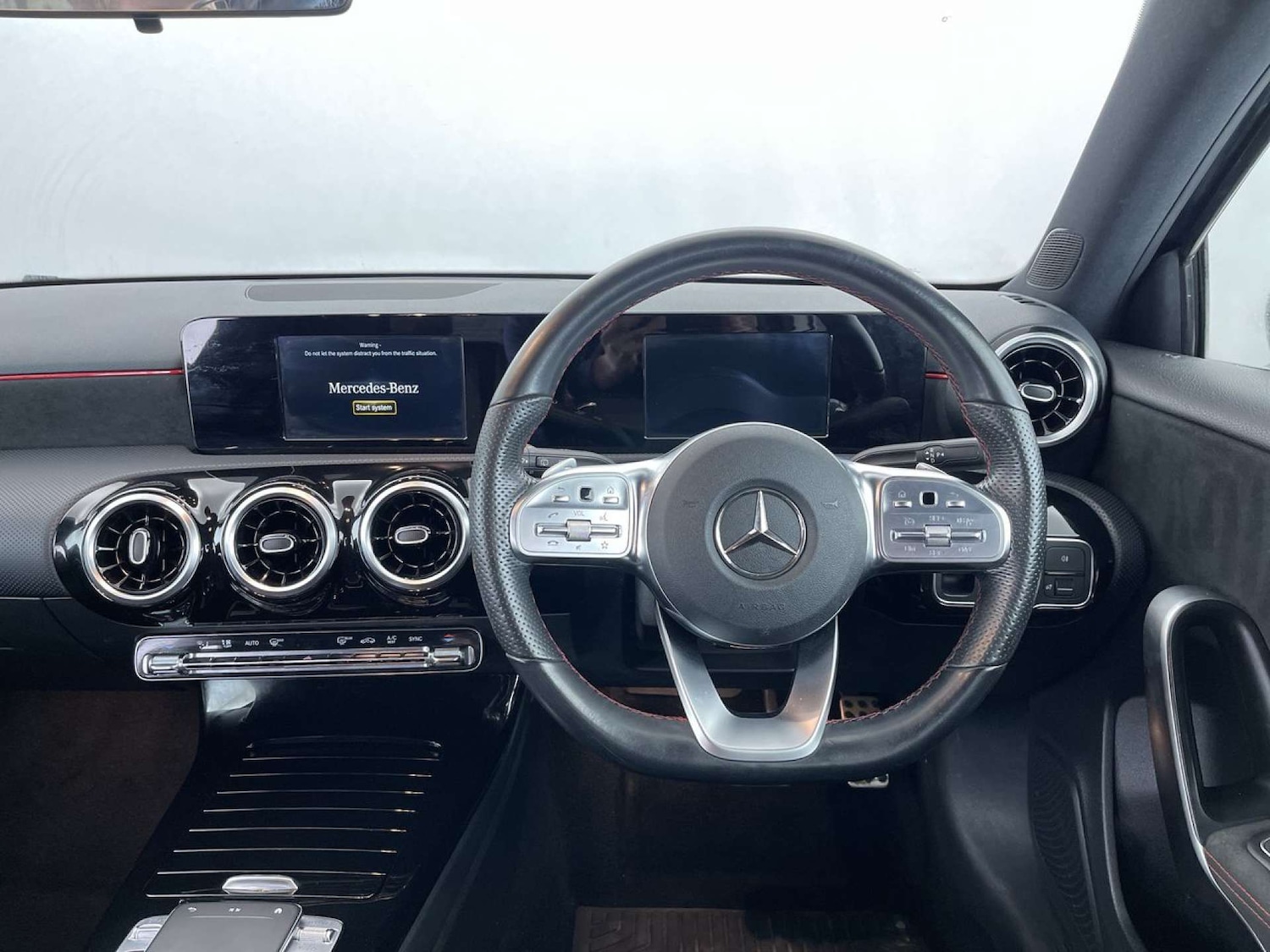 Used Mercedes-Benz A-Class 2019 for sale - 77339190: Photo 35