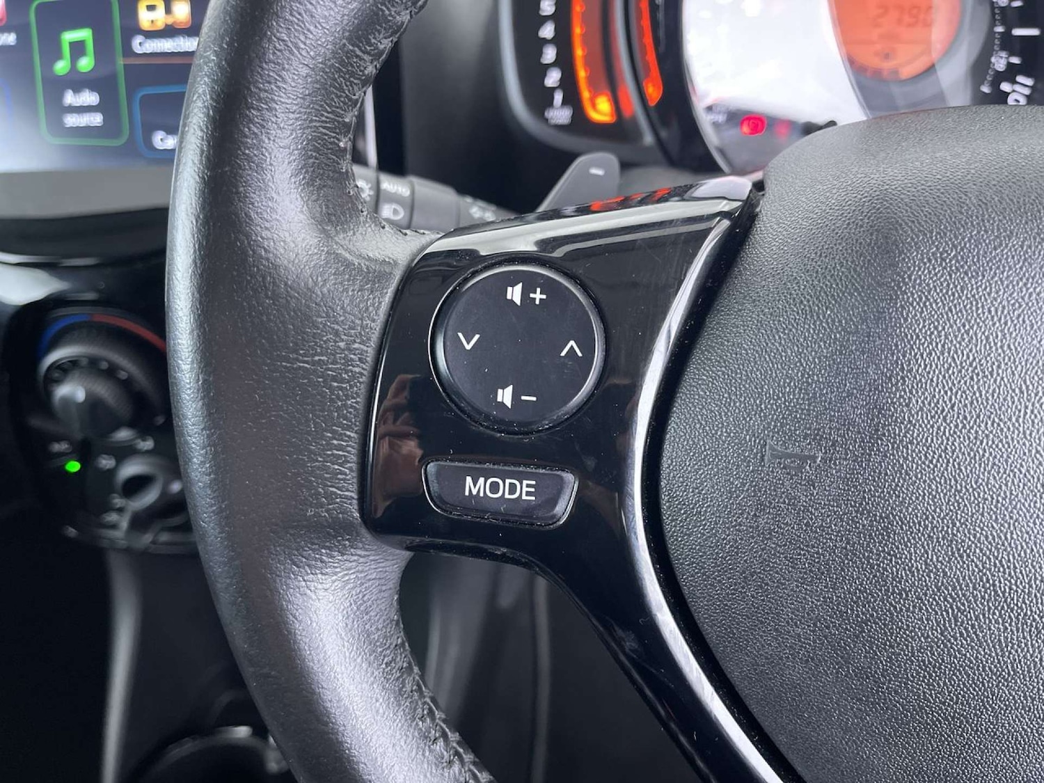 Used Peugeot 108 2018 for sale - 76884368: Photo 50