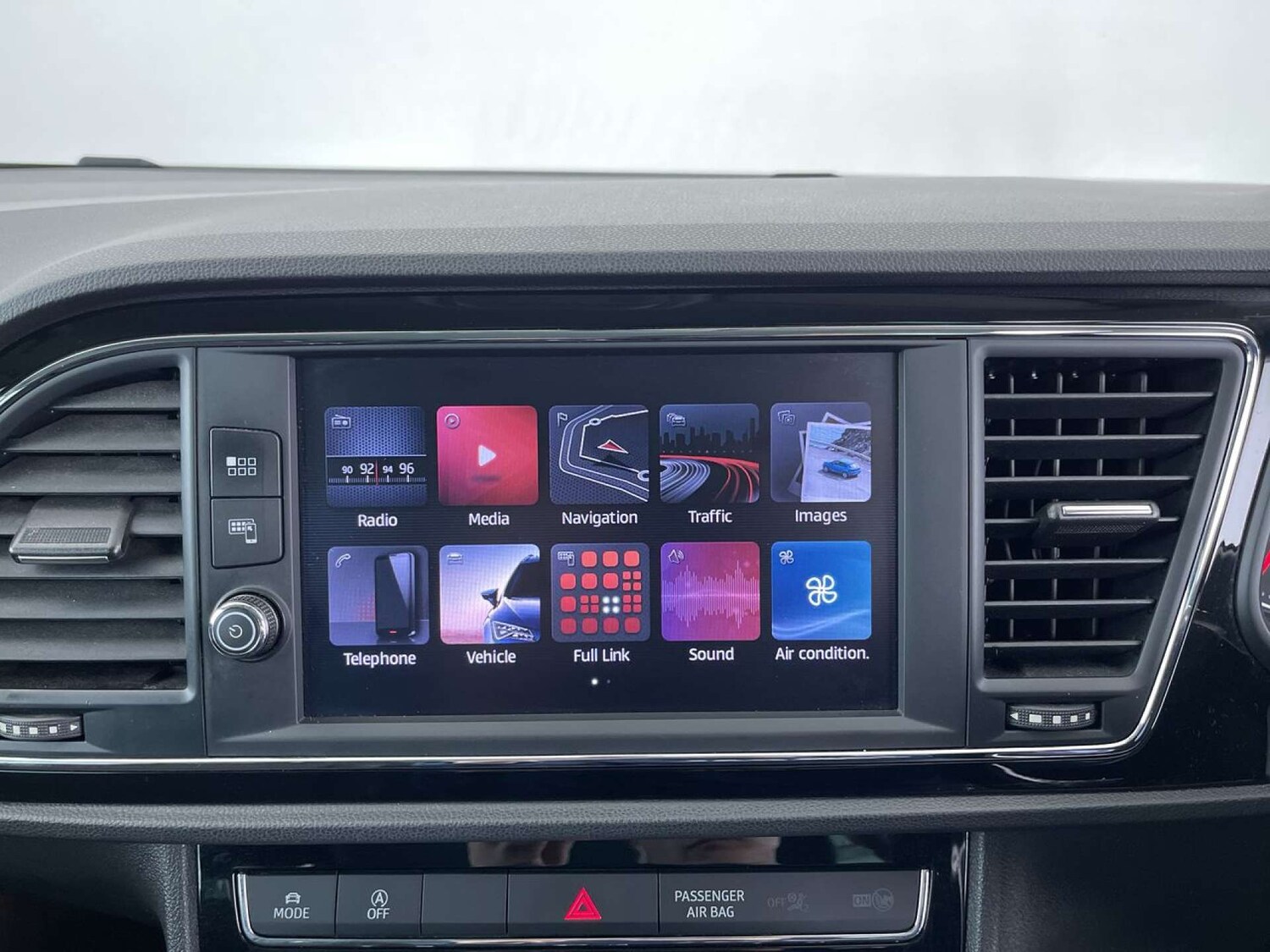 Used SEAT Leon 2018 for sale - 77621919: Photo 40