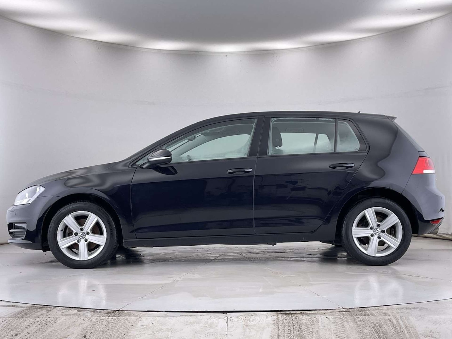 Used Volkswagen Golf 2016 for sale - 76402710: Photo 16