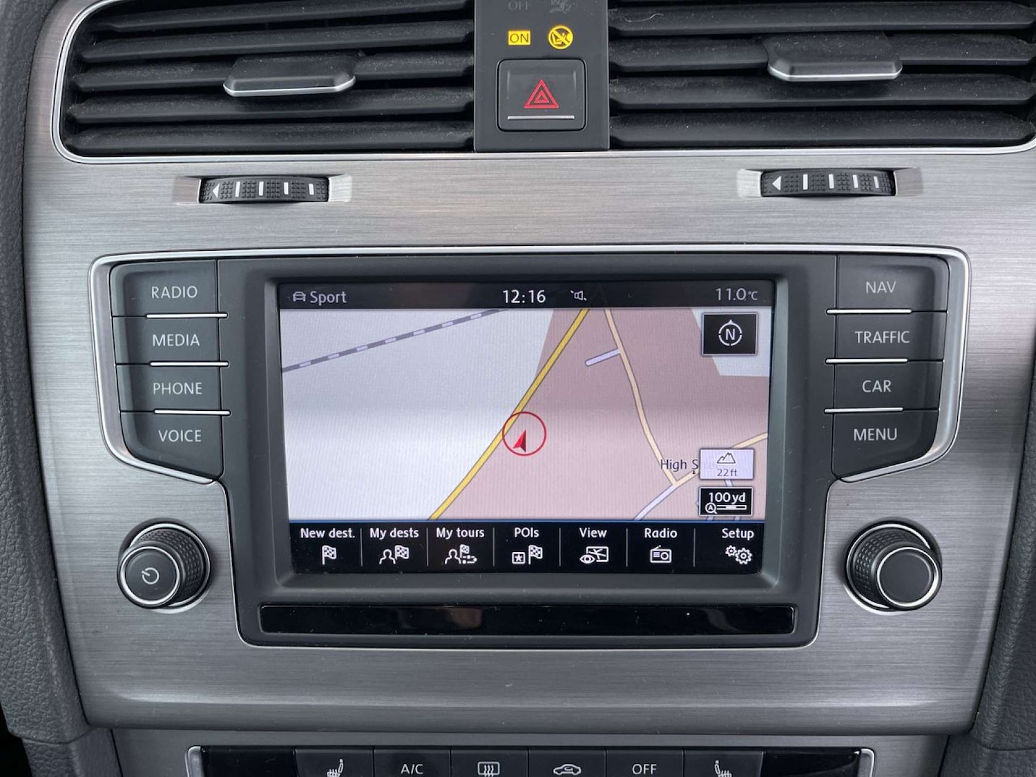 Used Volkswagen Golf 2016 for sale - 76402710: Photo 42