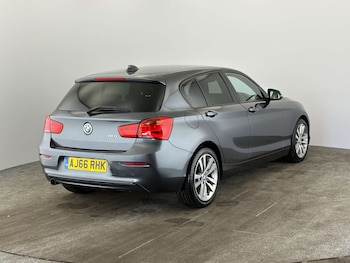 Used BMW 1 Series 2017 for sale - 79301026: Photo