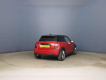 Used MINI Hatch 2018 for sale - 79728962: Photo