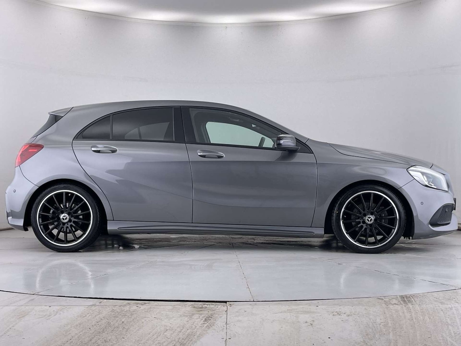 Used Mercedes-Benz A-Class 2017 for sale - 76829948: Photo 15