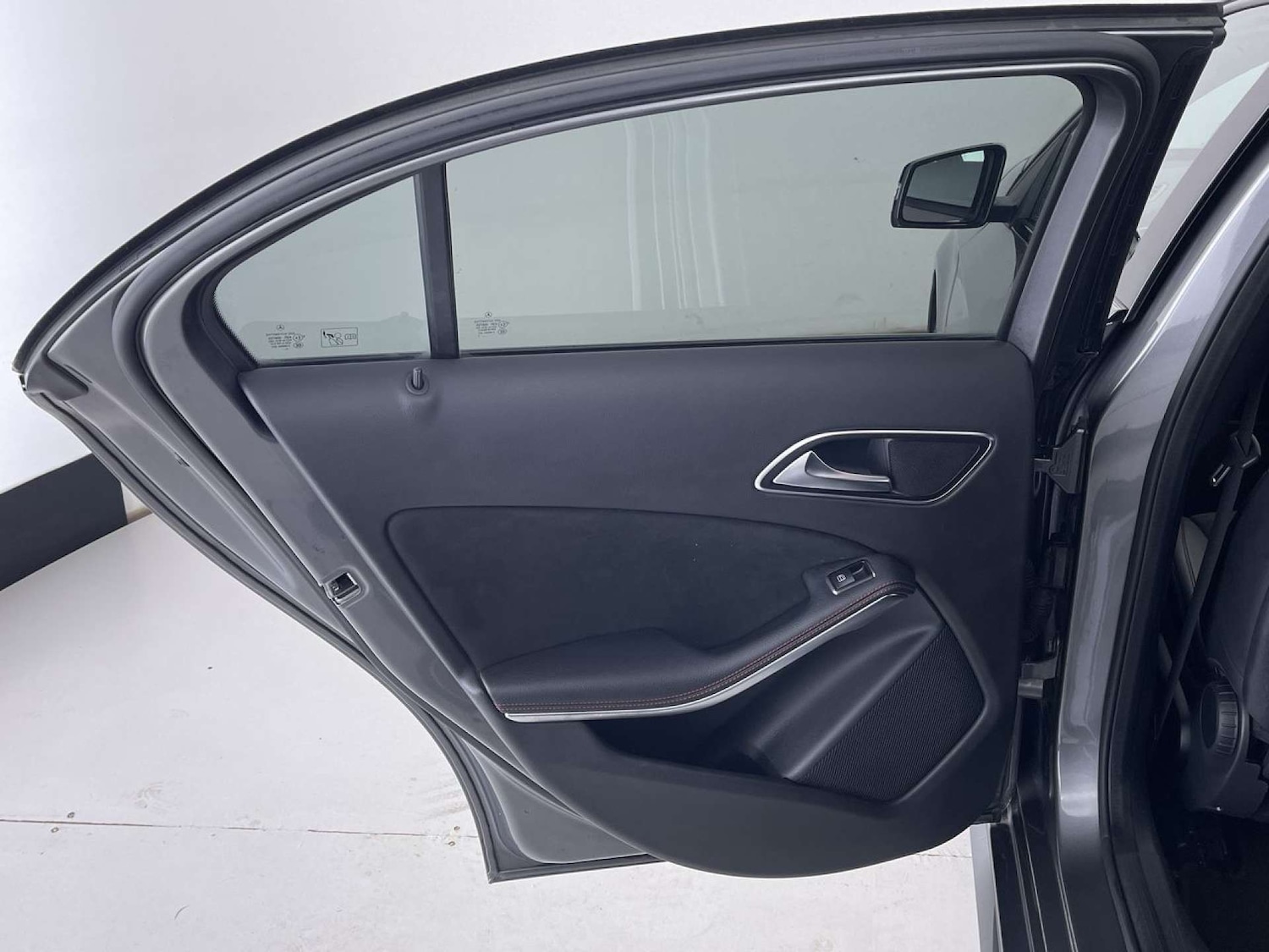 Used Mercedes-Benz A-Class 2017 for sale - 76829948: Photo 28