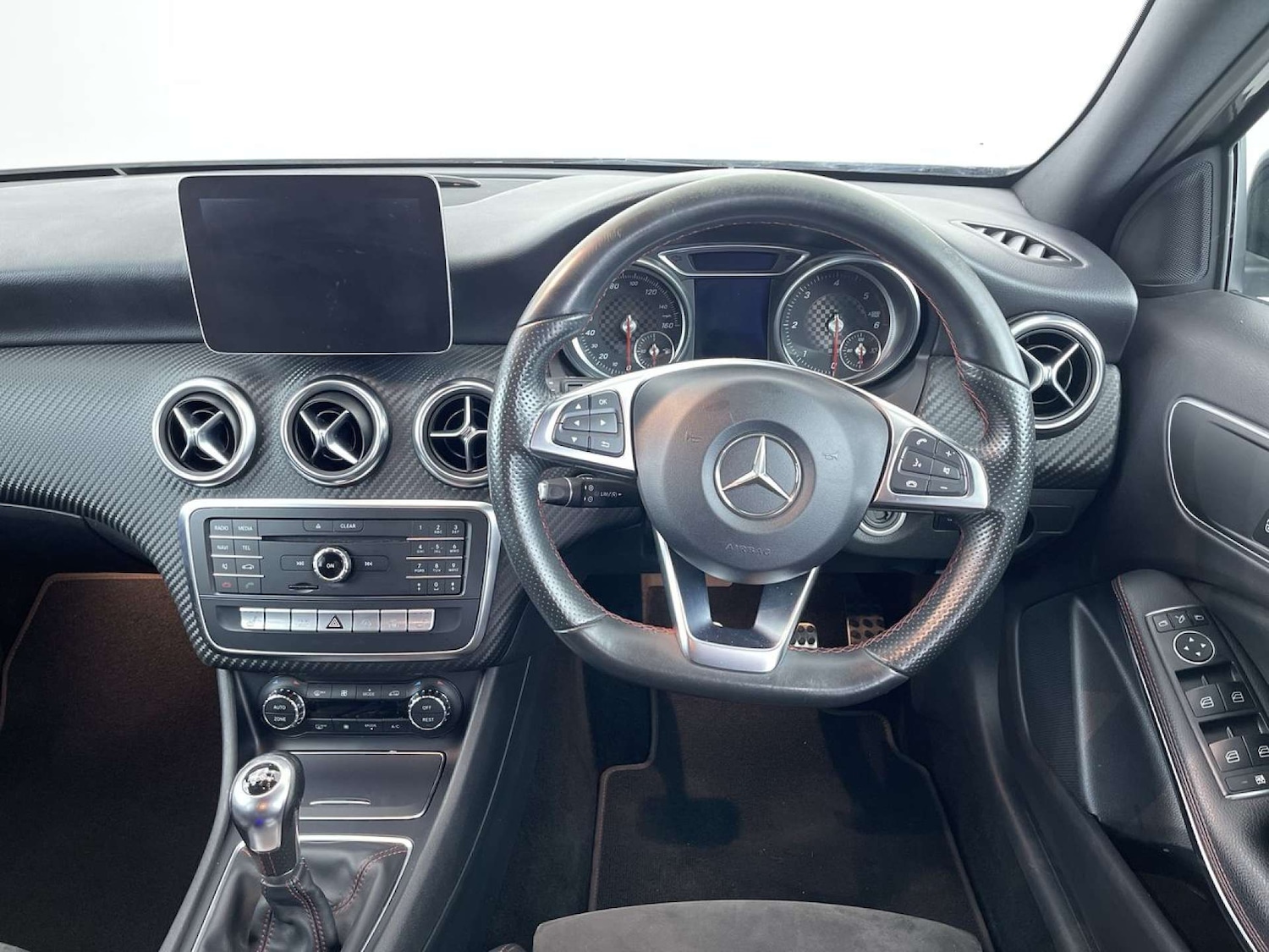 Used Mercedes-Benz A-Class 2017 for sale - 76829948: Photo 35