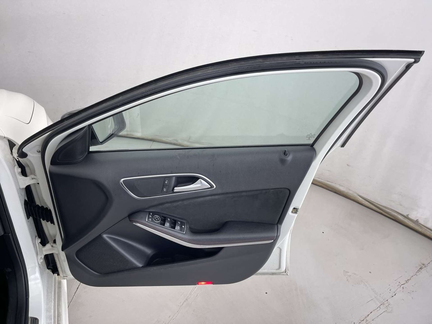 Used Mercedes-Benz A-Class 2016 for sale - 76319713: Photo 29