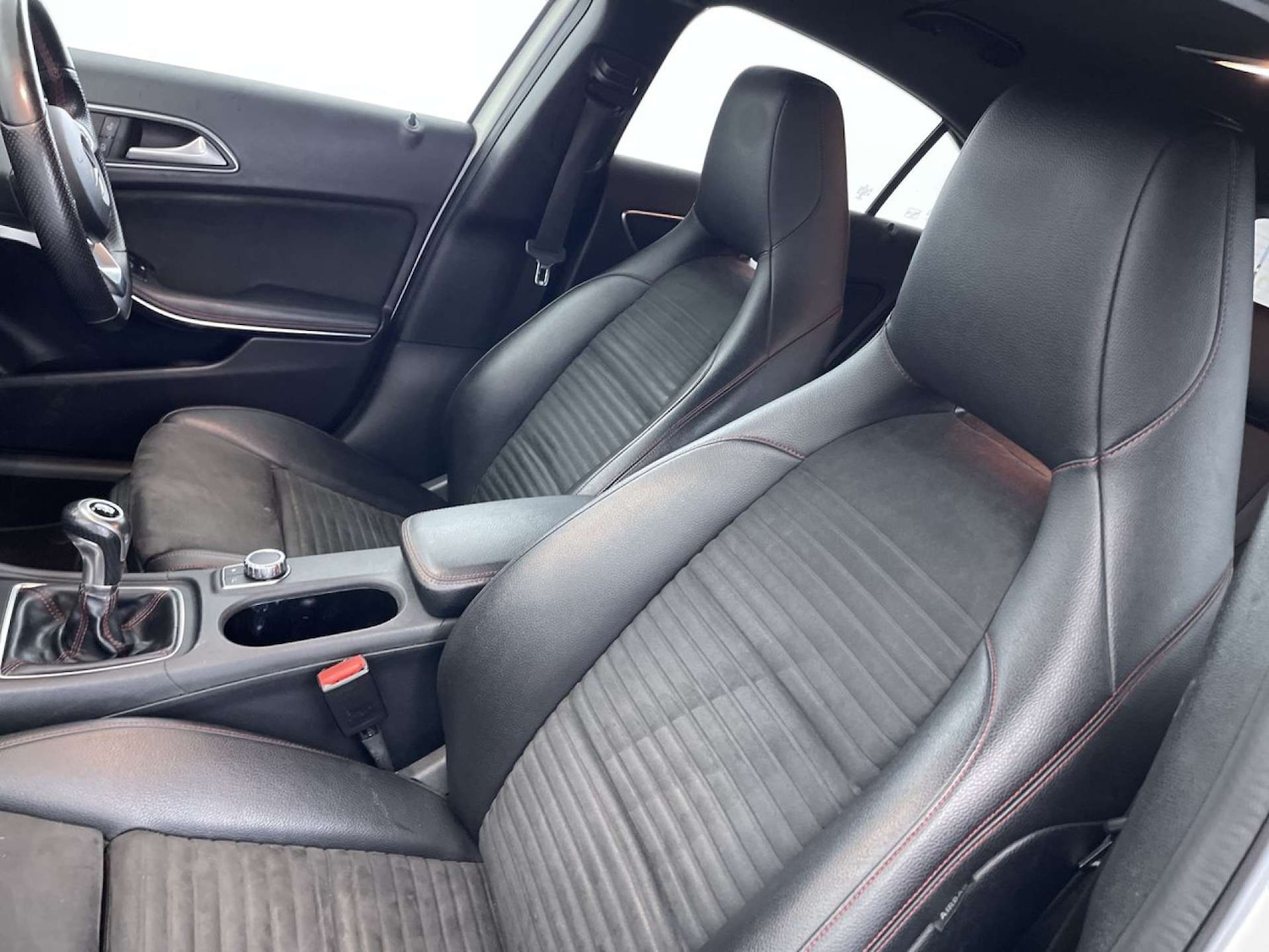 Used Mercedes-Benz A-Class 2016 for sale - 76319713: Photo 31