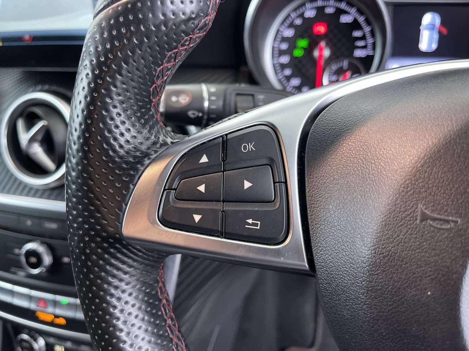 Used Mercedes-Benz A-Class 2016 for sale - 76319713: Photo 51