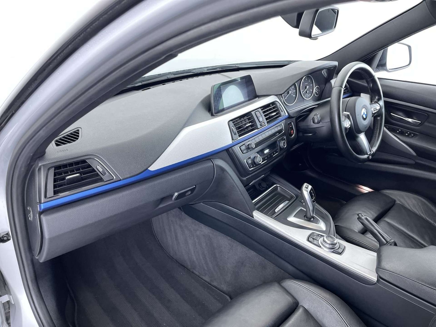 Used BMW 3 Series 2014 for sale - 76602086: Photo 32