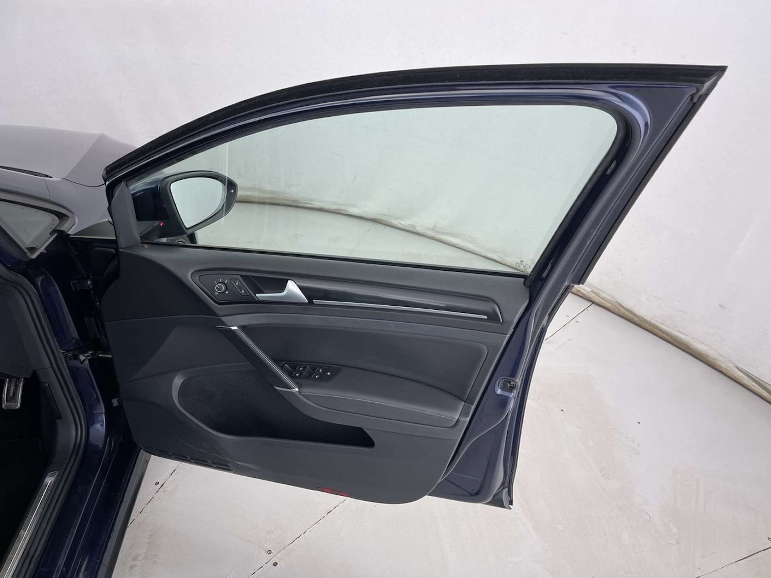 Used Volkswagen Golf 2014 for sale - 77877338: Photo 29