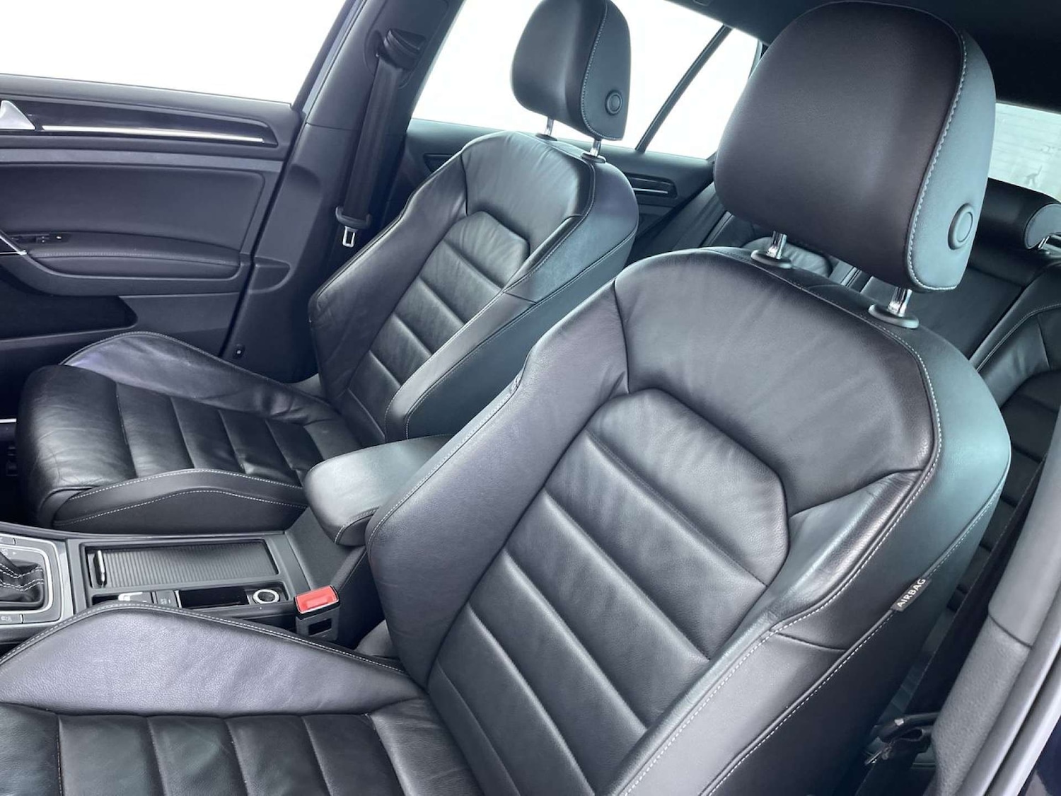 Used Volkswagen Golf 2014 for sale - 77877338: Photo 31