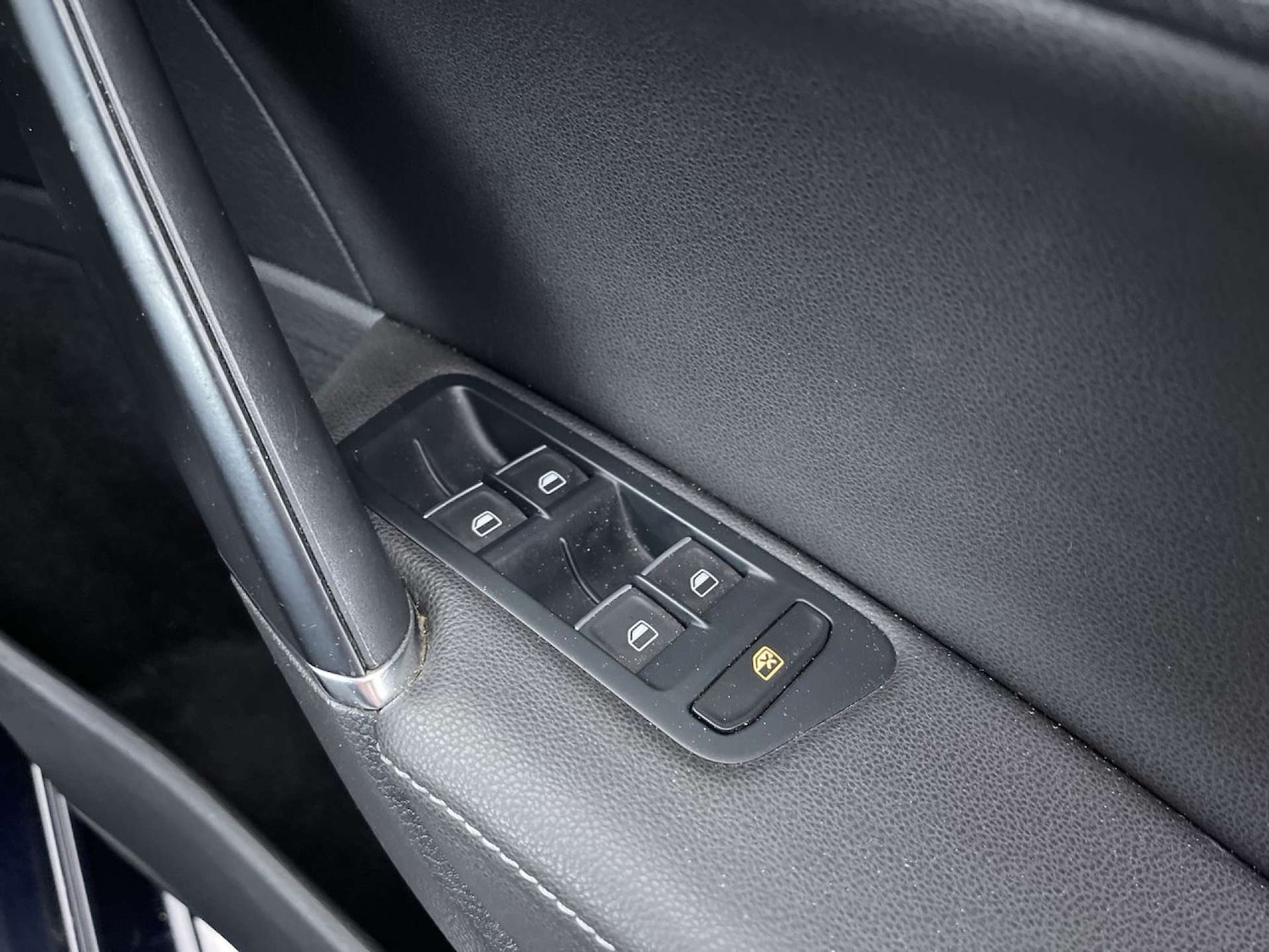 Used Volkswagen Golf 2014 for sale - 77877338: Photo 48