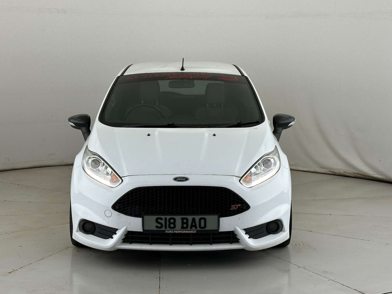Used Ford Fiesta 2015 for sale - 77877329: Photo 2