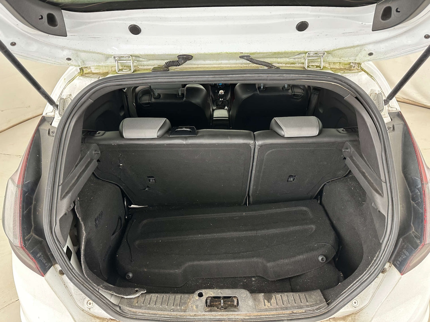 Used Ford Fiesta 2015 for sale - 77877329: Photo 7