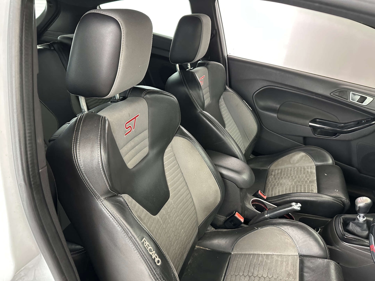 Used Ford Fiesta 2015 for sale - 77877329: Photo 9