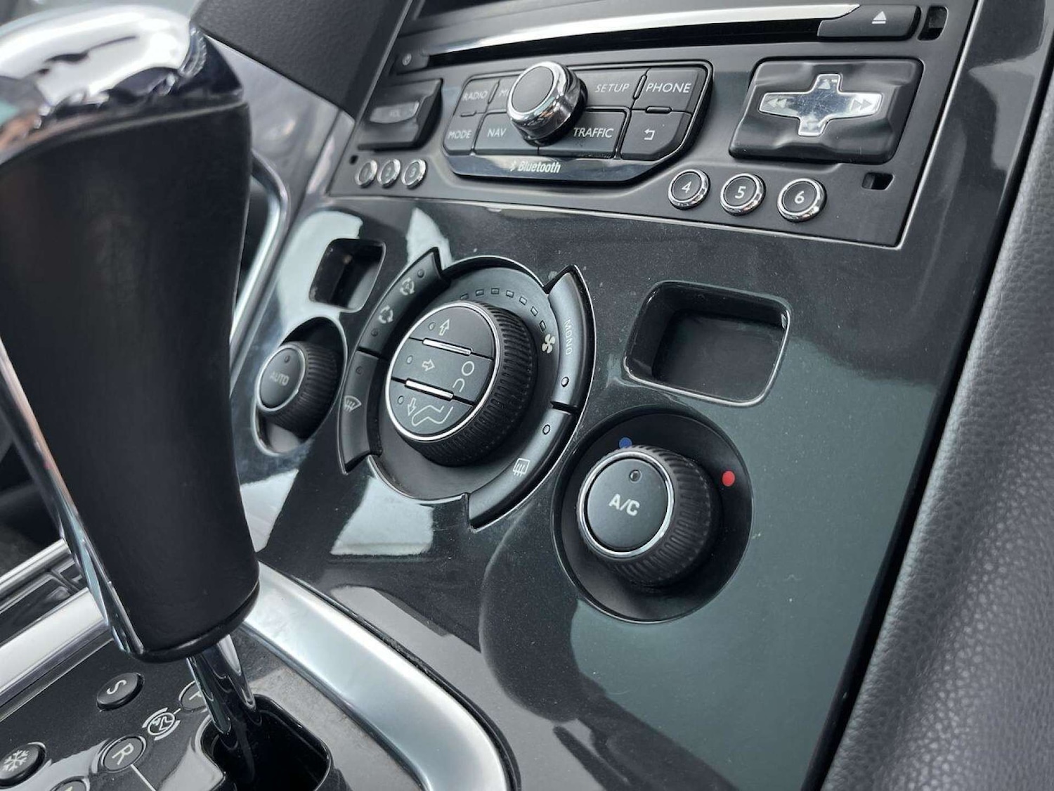 Vehicle 84