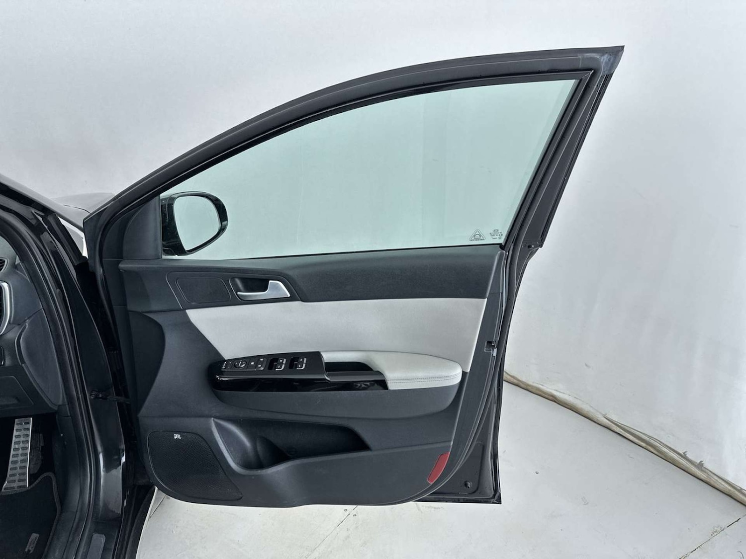 Used Kia Sportage 2018 for sale - 77583945: Photo 29