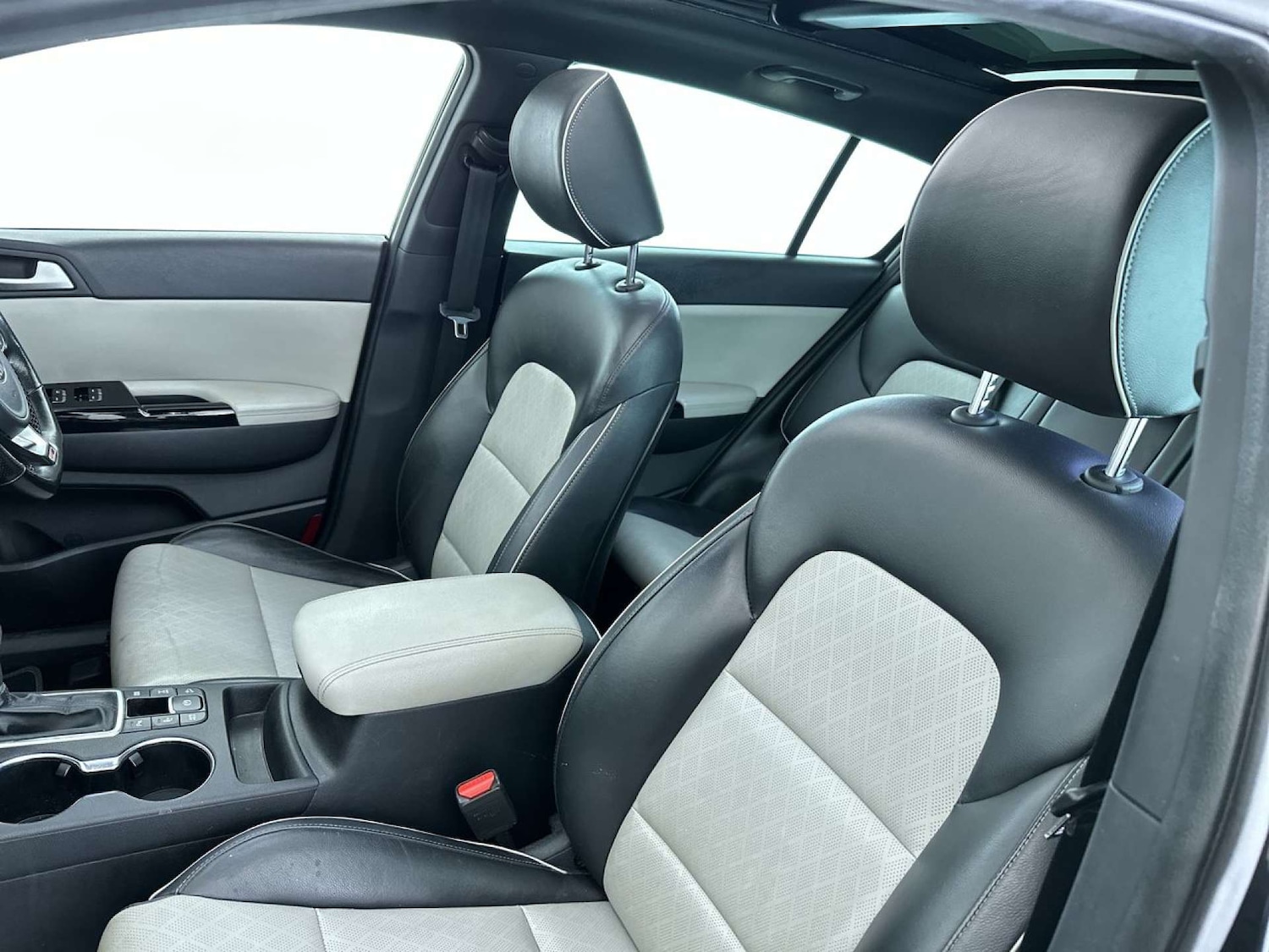 Used Kia Sportage 2018 for sale - 77583945: Photo 31